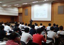 （豊田理事長による講演）