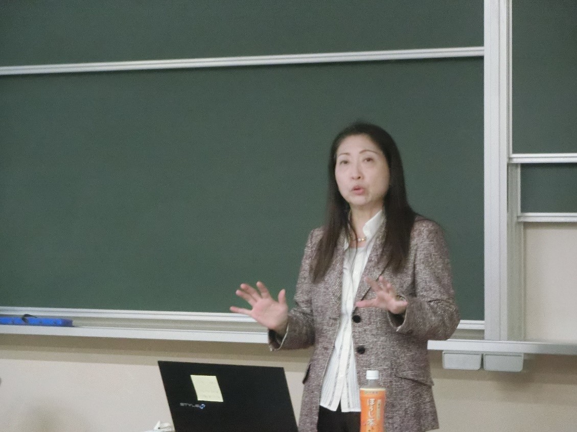 （講義の様子）